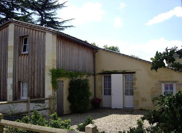 La Maison De Pradier Pugnac Exterior foto
